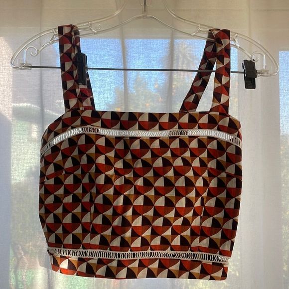 F21 Woven multicolor top - Picture 1 of 9